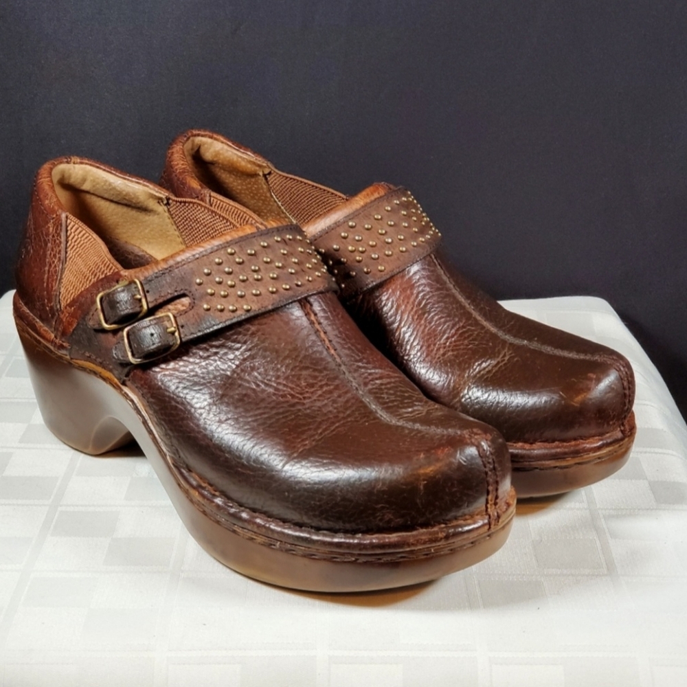 Ariat Distressed Leather Clogs